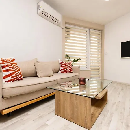 Modern 1bd In Heart Of By Flat Mаnager Plovdiv