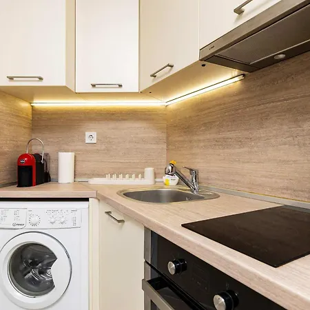 Modern 1bd In Heart Of By Flat Mаnager Plovdiv