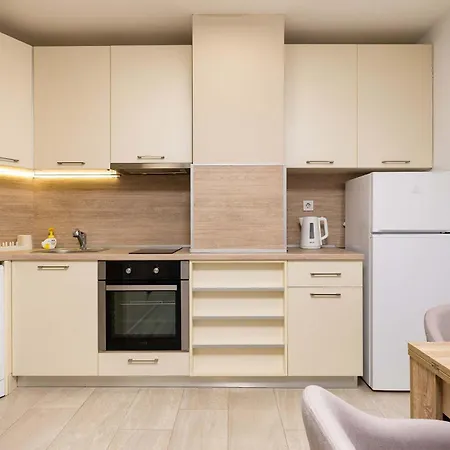 Modern 1bd In Heart Of By Flat Mаnager Apartment